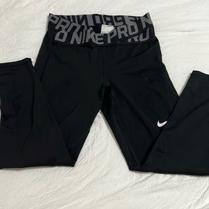 Nike leggings